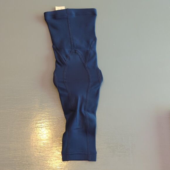 Nike NBA Hyperstrong Padded Elbow Sleeve Blue 2X/3X - Picture 8 of 8